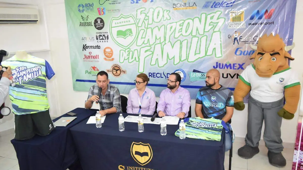 02 Presentan 5k y 10k del Instituto Sanford2