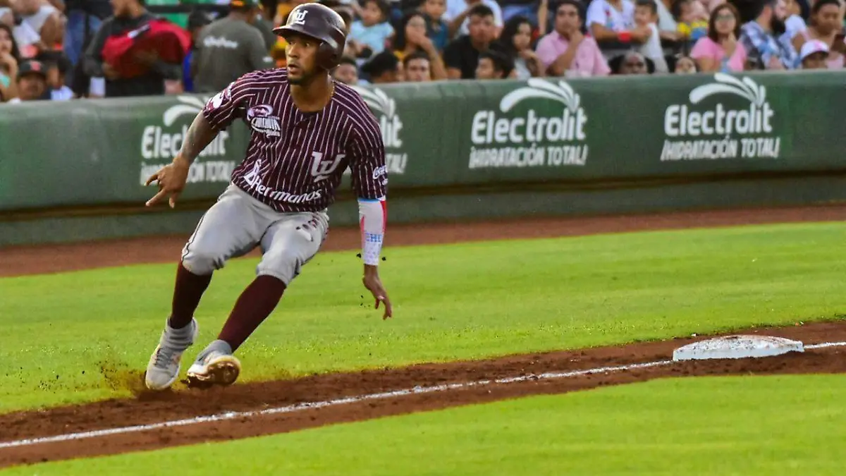 02 Poco aporte extranjero