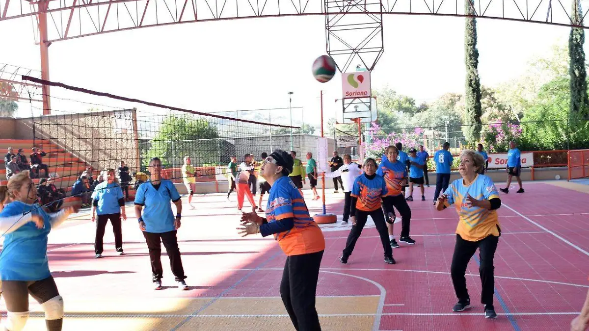 22 Se inauguró la 27 edición del Torneo Tradicional del Pavo