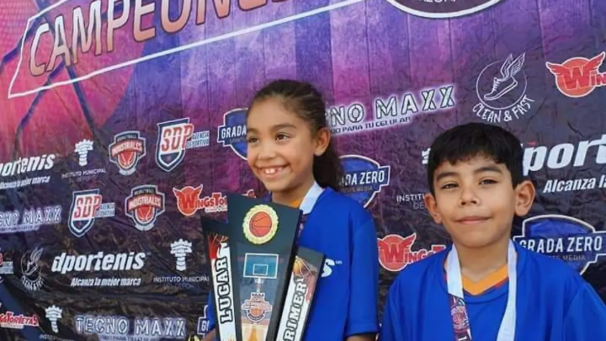 campeones torneo de basquetbol