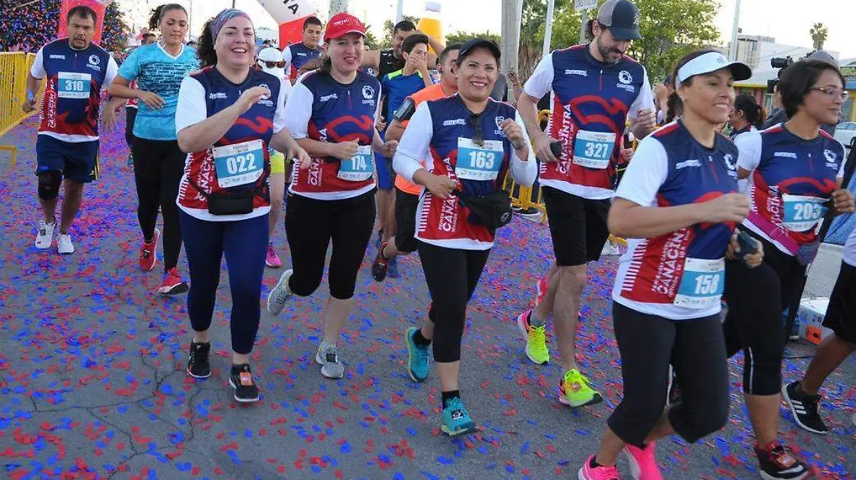 21 Sábado entregan los kits de Carrera 5 y 10k Canacintra