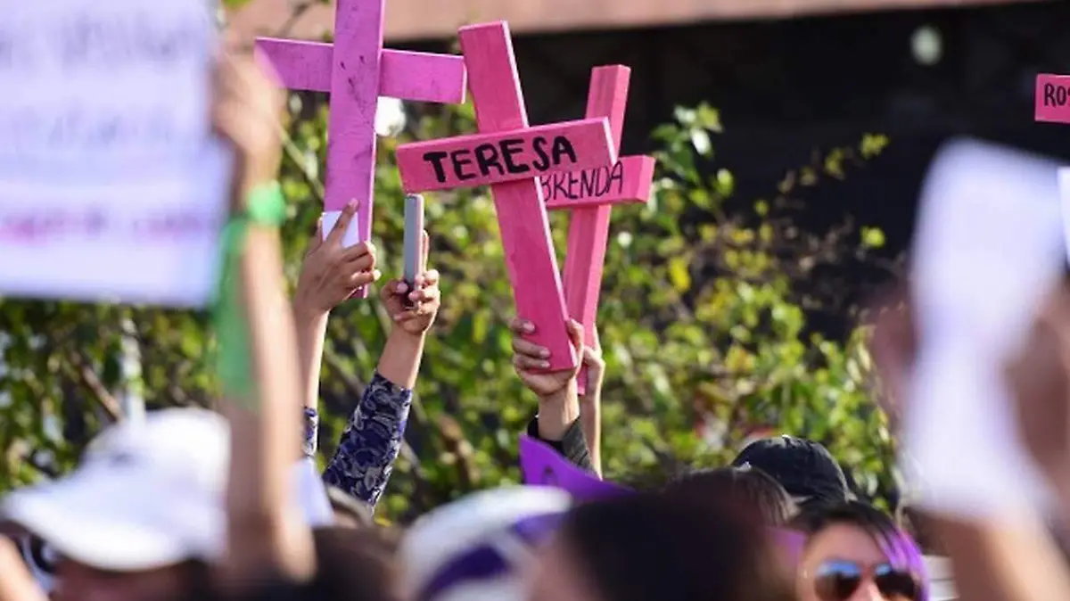 ACTIVISTA TAMBIEN