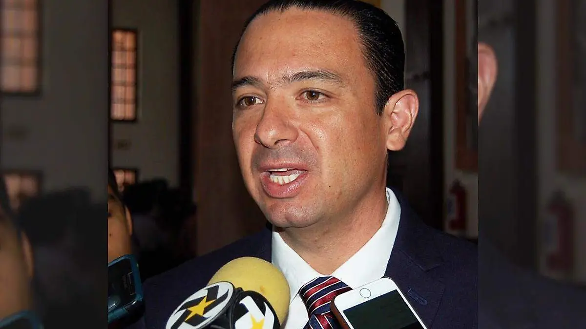 j20 emilio de hoyos b