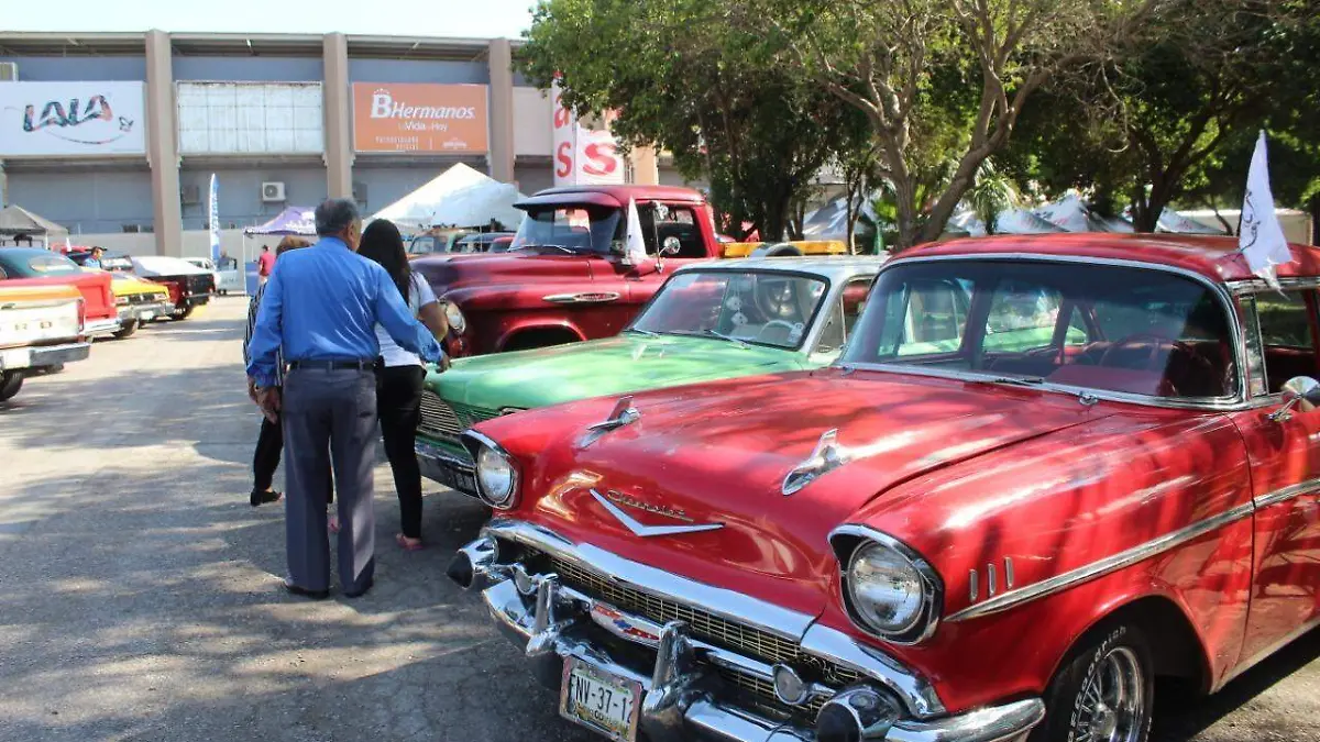 27 Oldies Auto club Torreón festeja su 20 aniversario1
