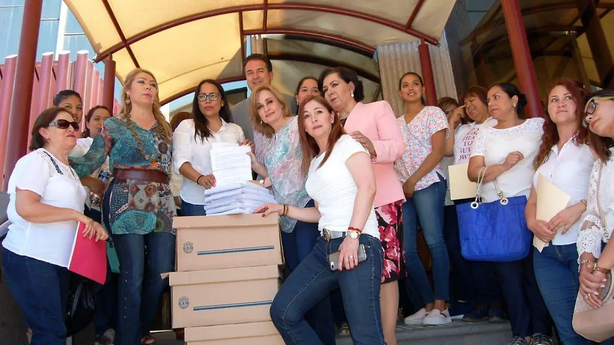 31 Presentan 2