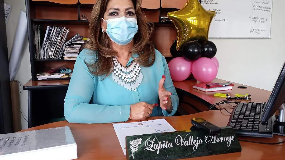 Lupita VALLejo