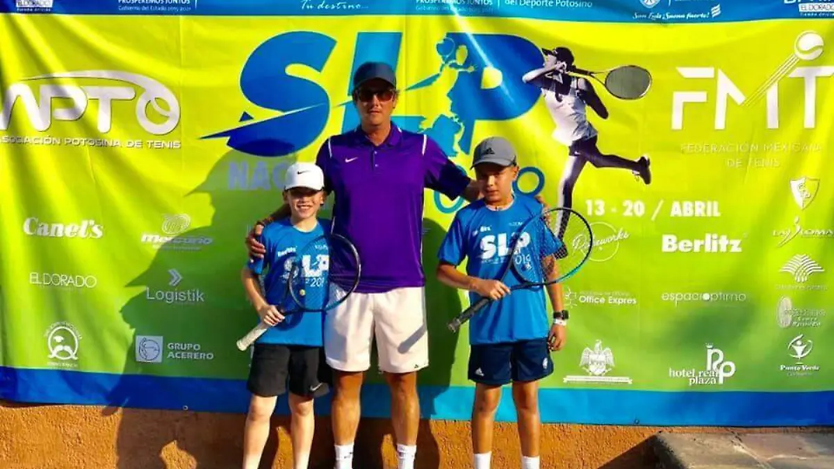 13 tenistas laguneros