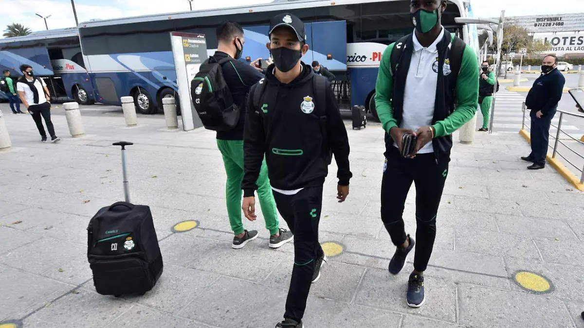 Santos LAGUNA