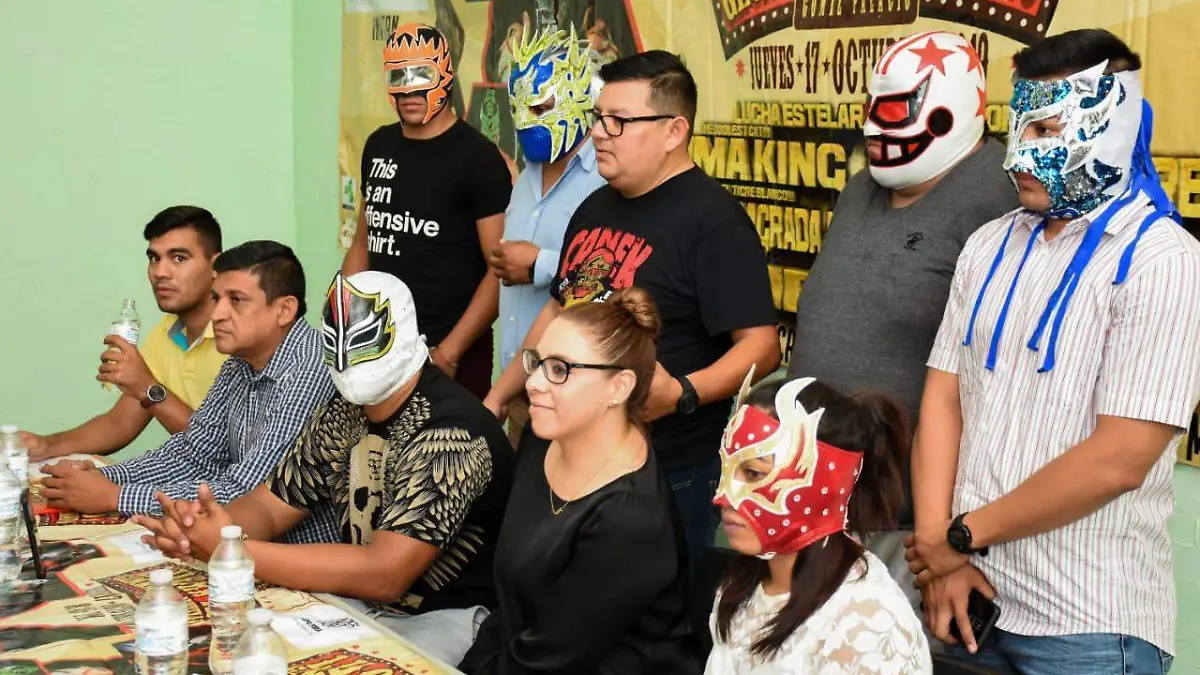 17 Lucha libre este jueves