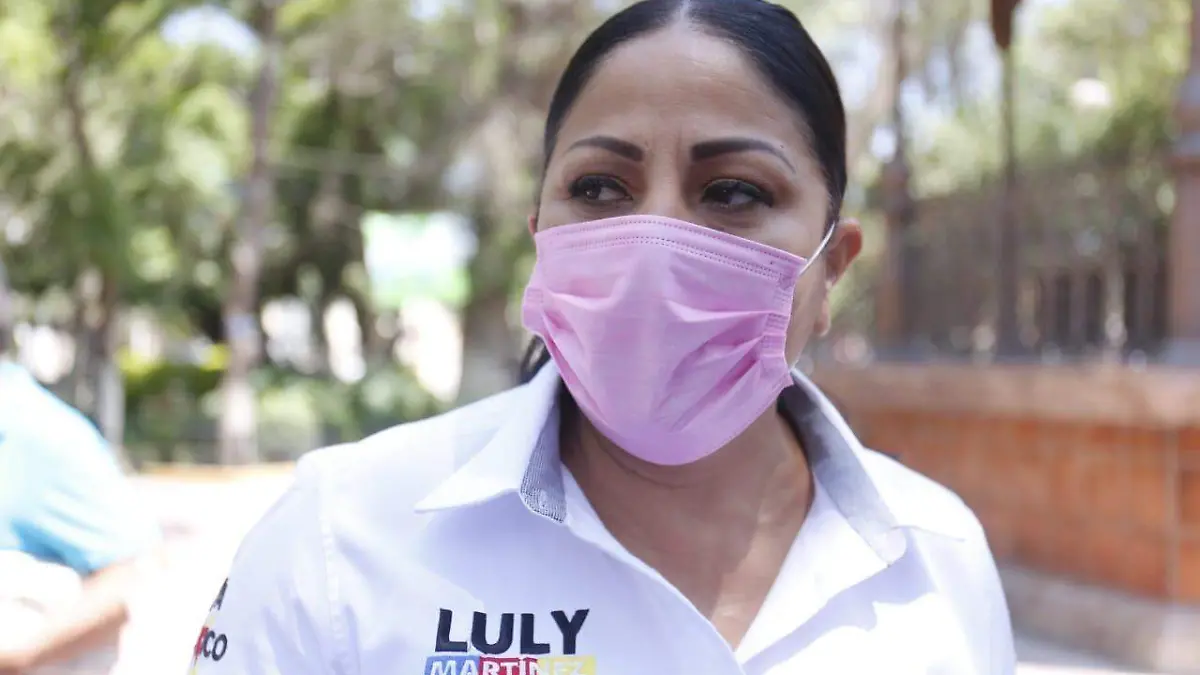 LUly