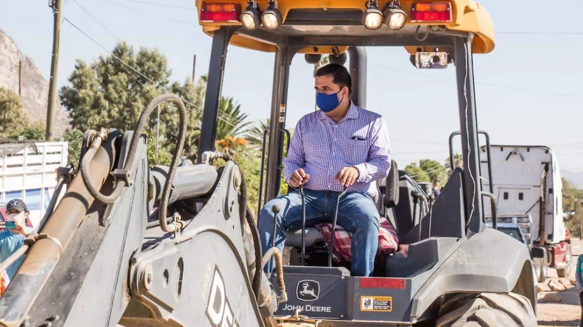 ROBERTO 1 Ponen en marcha obras de ampliación de redes de agua potable