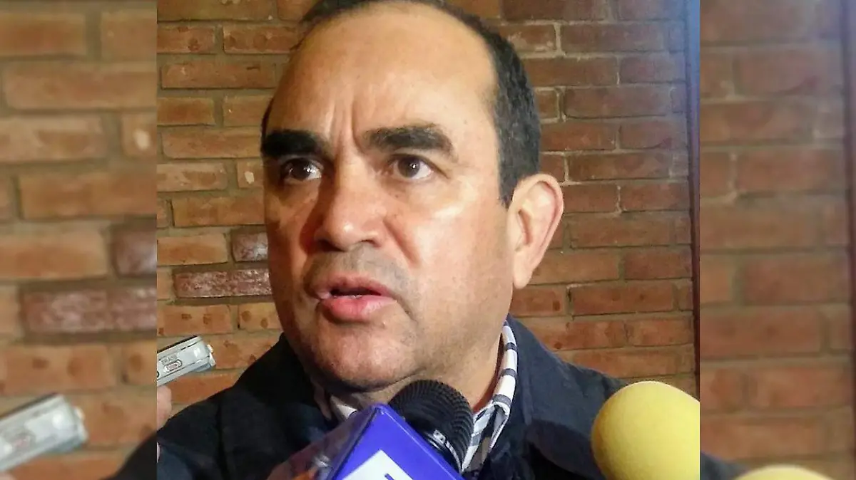 j03 luis gonzález briseño b