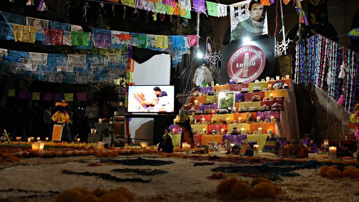 ALtar día de muertos