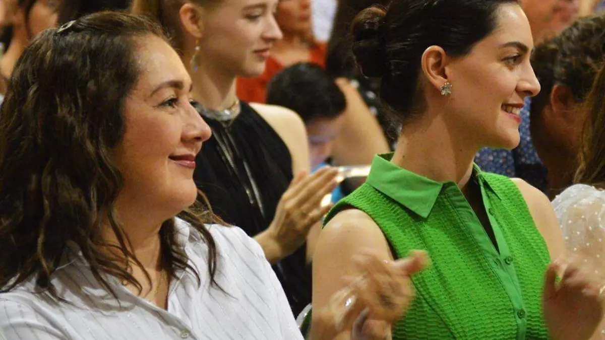 Presentan libro Olvídame