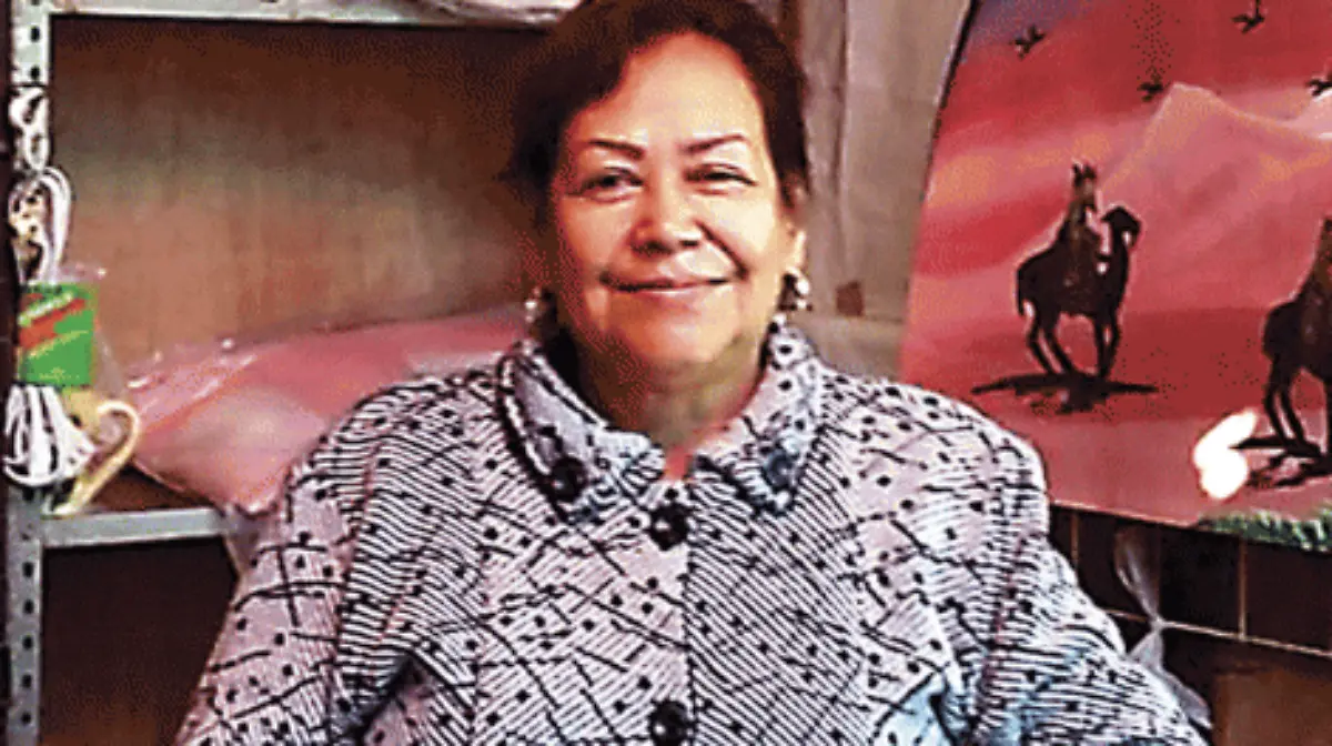 1c-la-dirigente-471x314