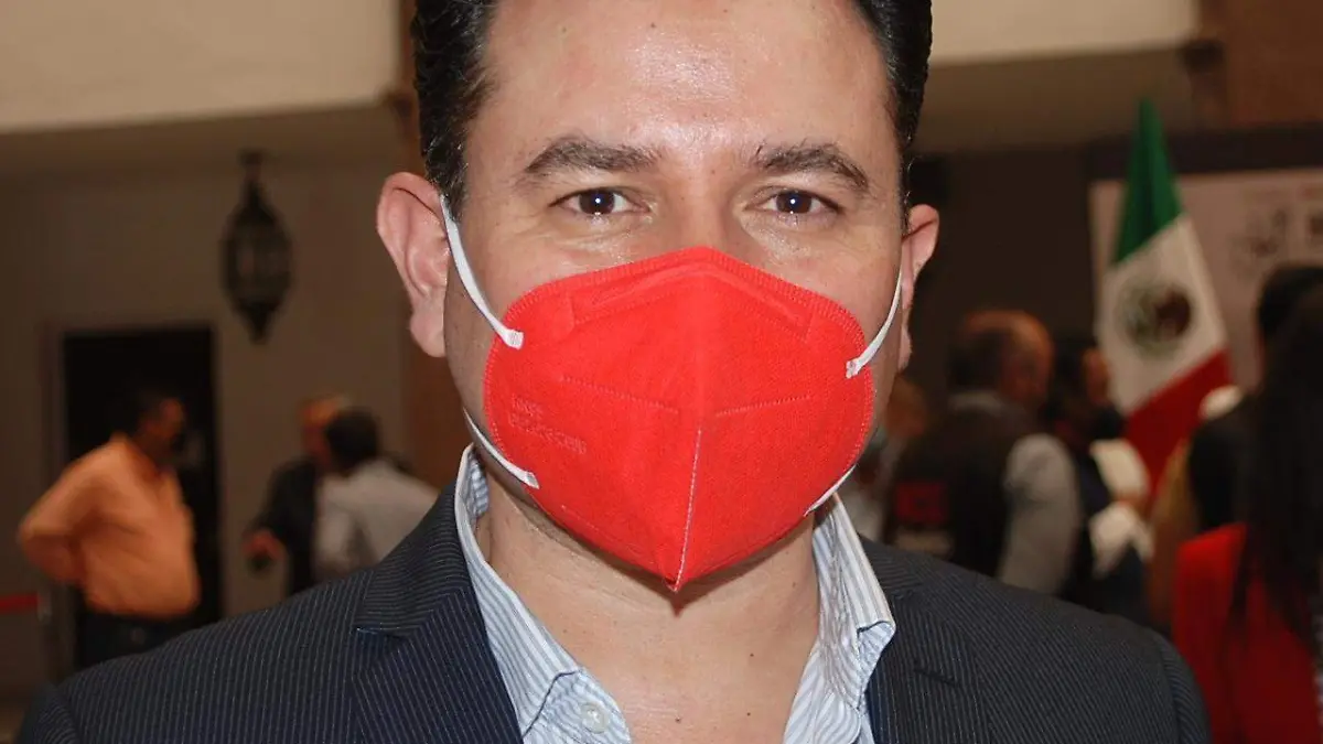 Juan MAnuel Sergio Sisbeles