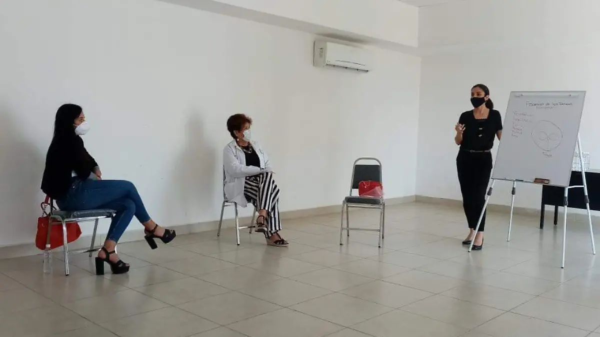 Platicas bienestar Gómez Palacio