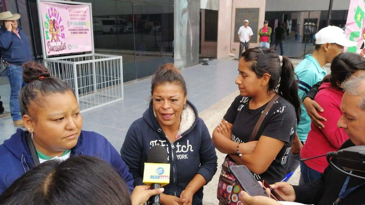 28 Piden justicia los familiares
