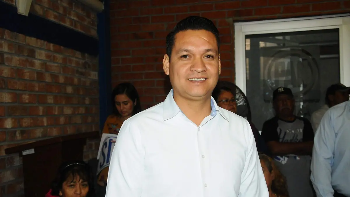 16 POR VEZ PRIMERA PARTICIPA UNA MUJER