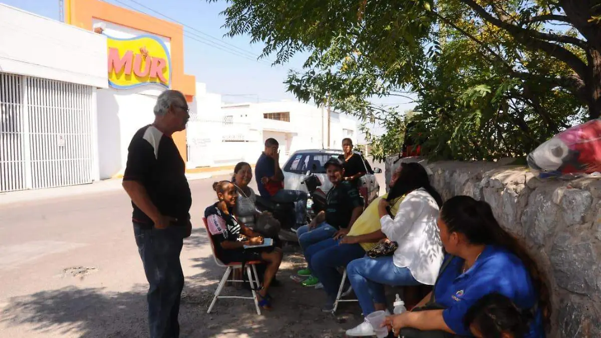 44 Ex trabajadores de MUR 1