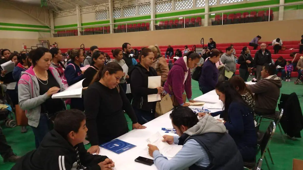 22 cesar Facilita Marina Vitela el registro para las Becas 2020 en centros comunitarios y ejidos