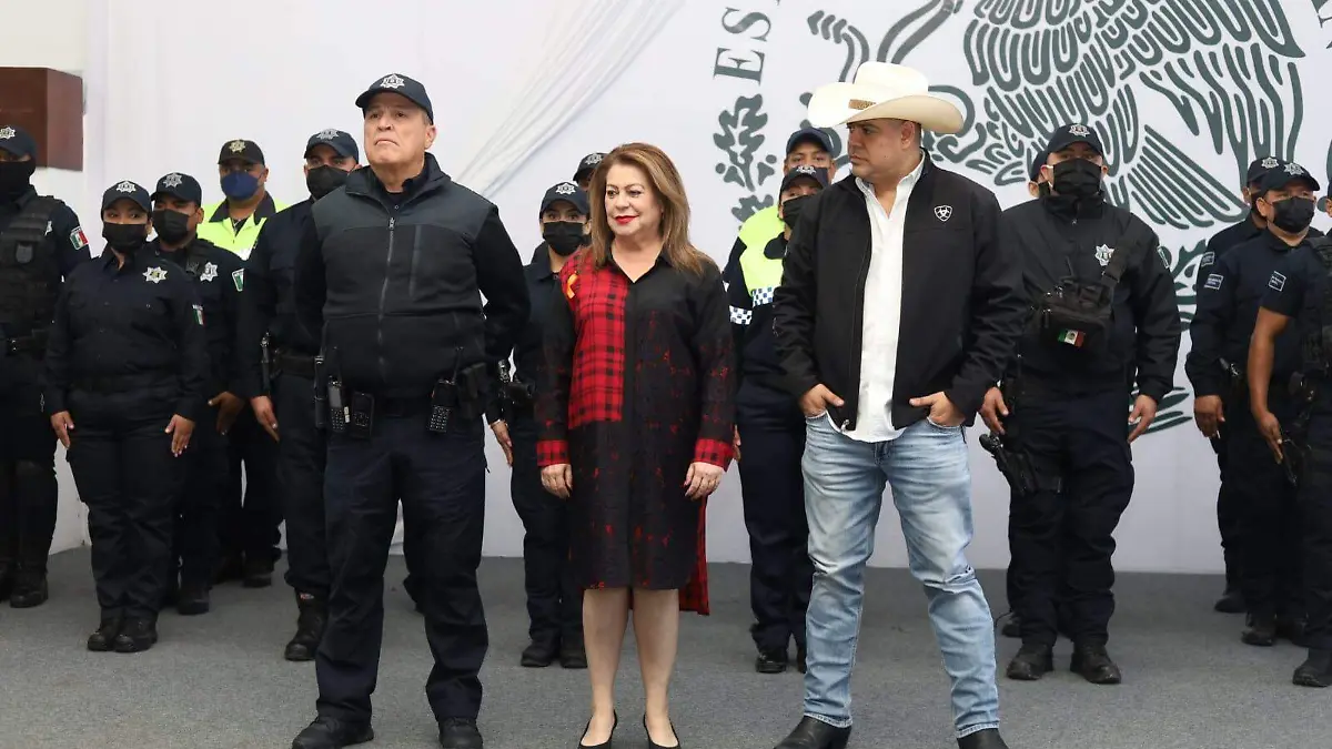 Lety-policía