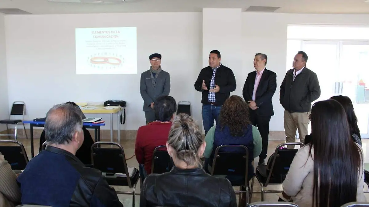 capacitación-funcionarios (1)