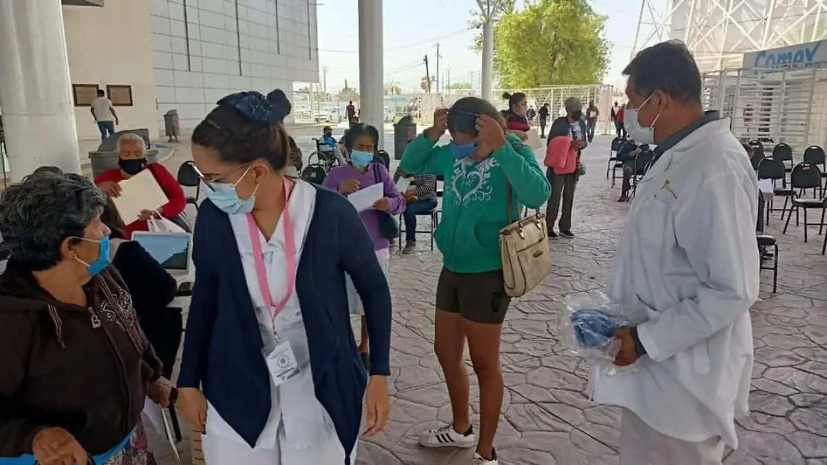 Salud Municipal apoyos adultos mayores Gómez Palacio