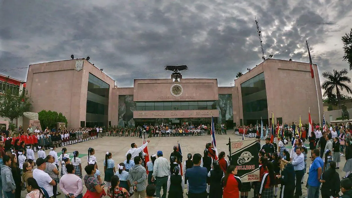 32 Conmemoran 527 aniversario del Descubrimiento de América2