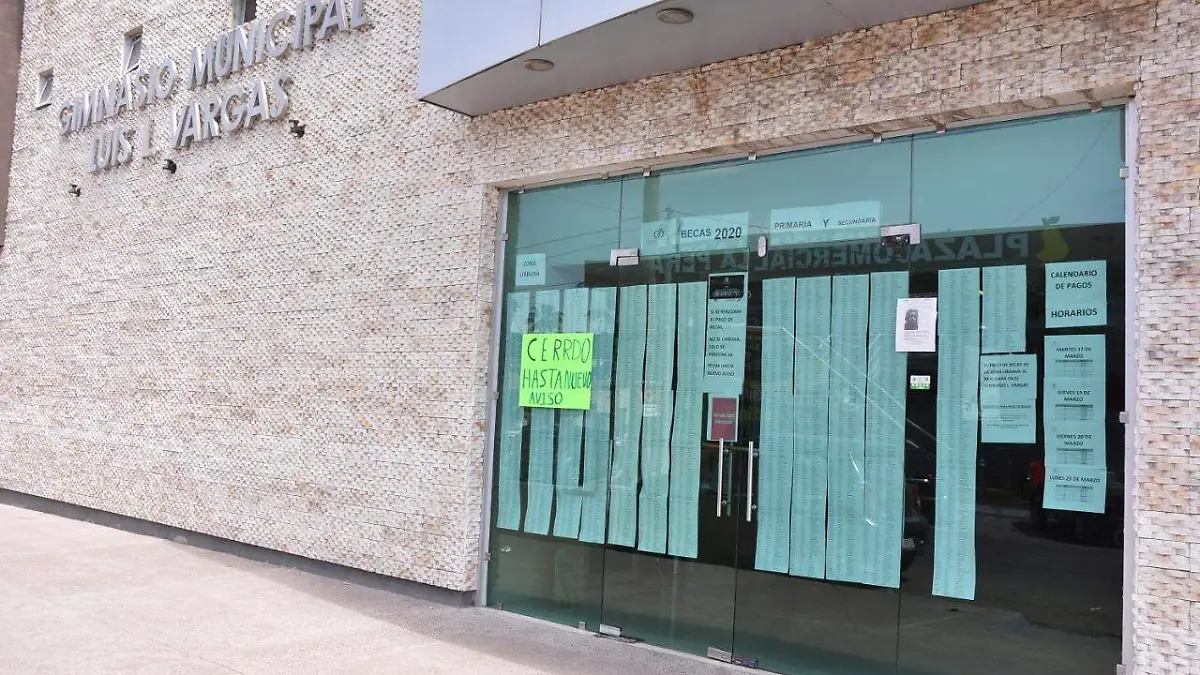 27 WEB Marina Vitela analiza estrategias para entrega de becas escolares 2020