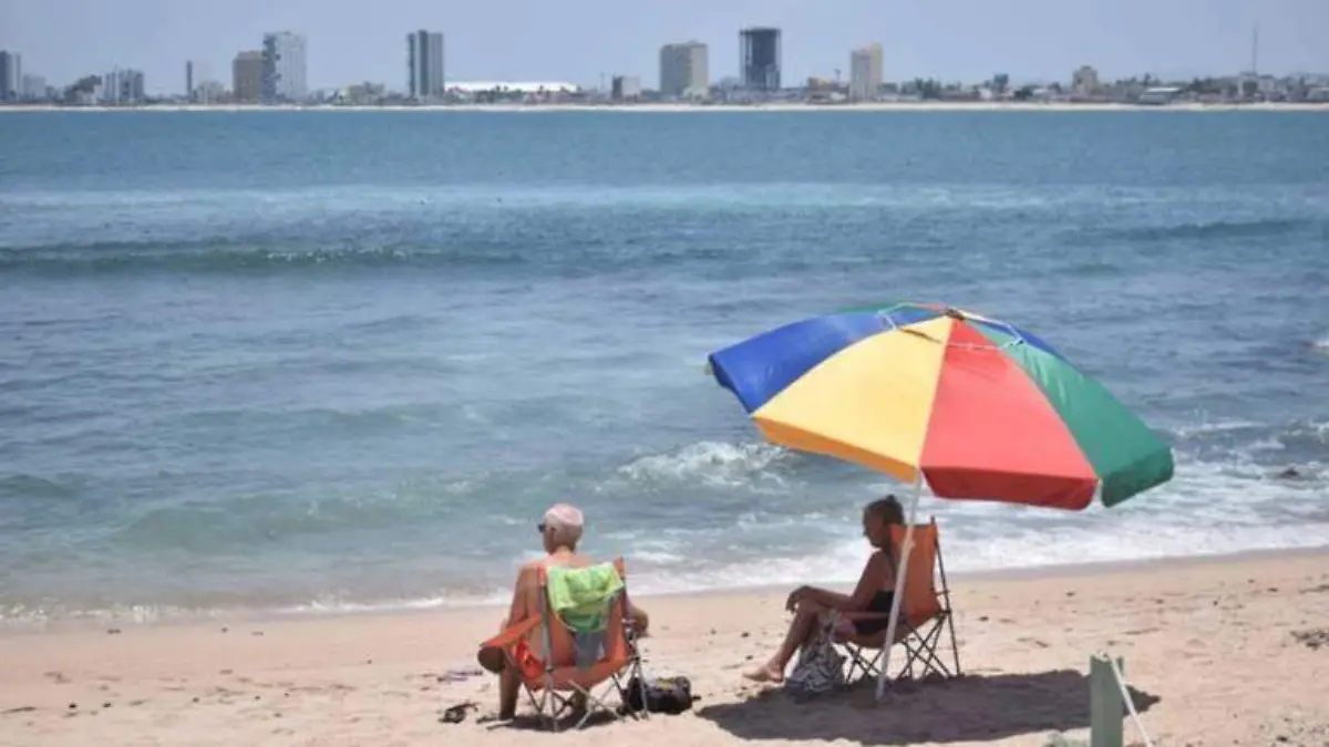 turistas-mazatlan-sinaloa