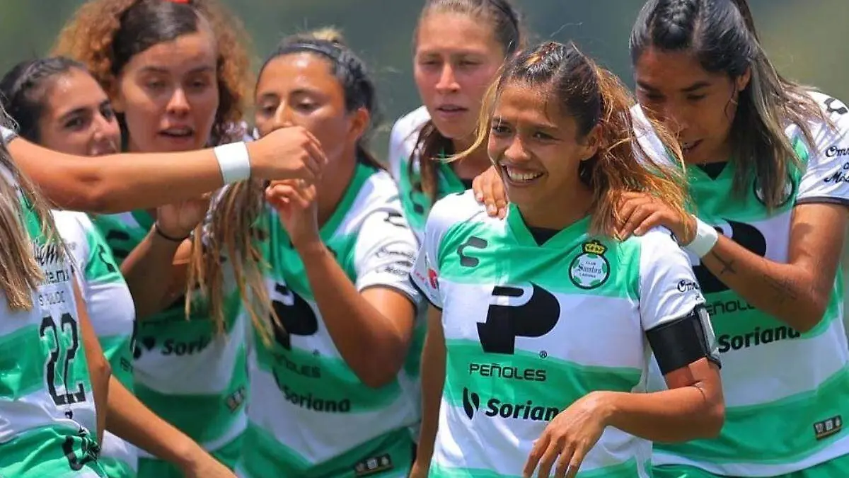 Brenda-López