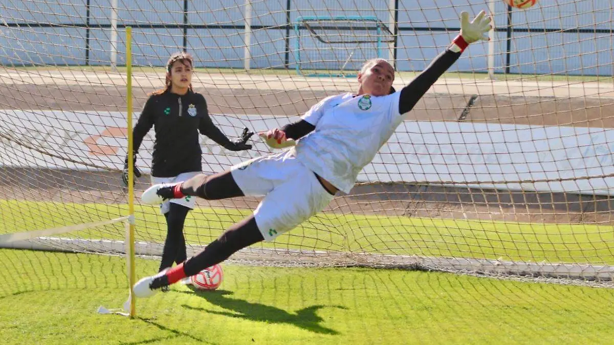 Santos-Femenil