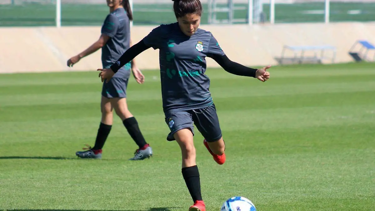 13 Guerreras aprovechan receso para corregir fallas1