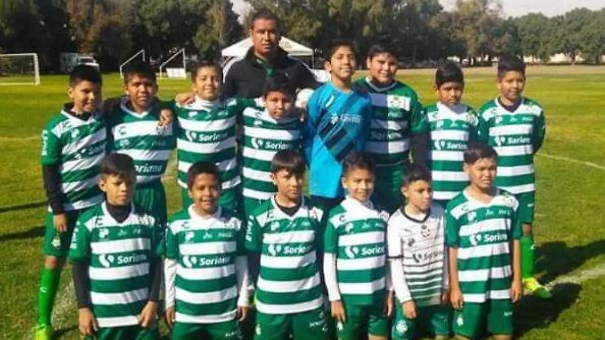 j22 Equipo Met Mex 1