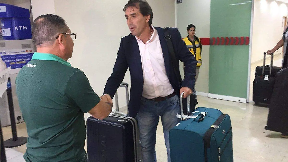 39 Inicia la era Almada en la Comarca1