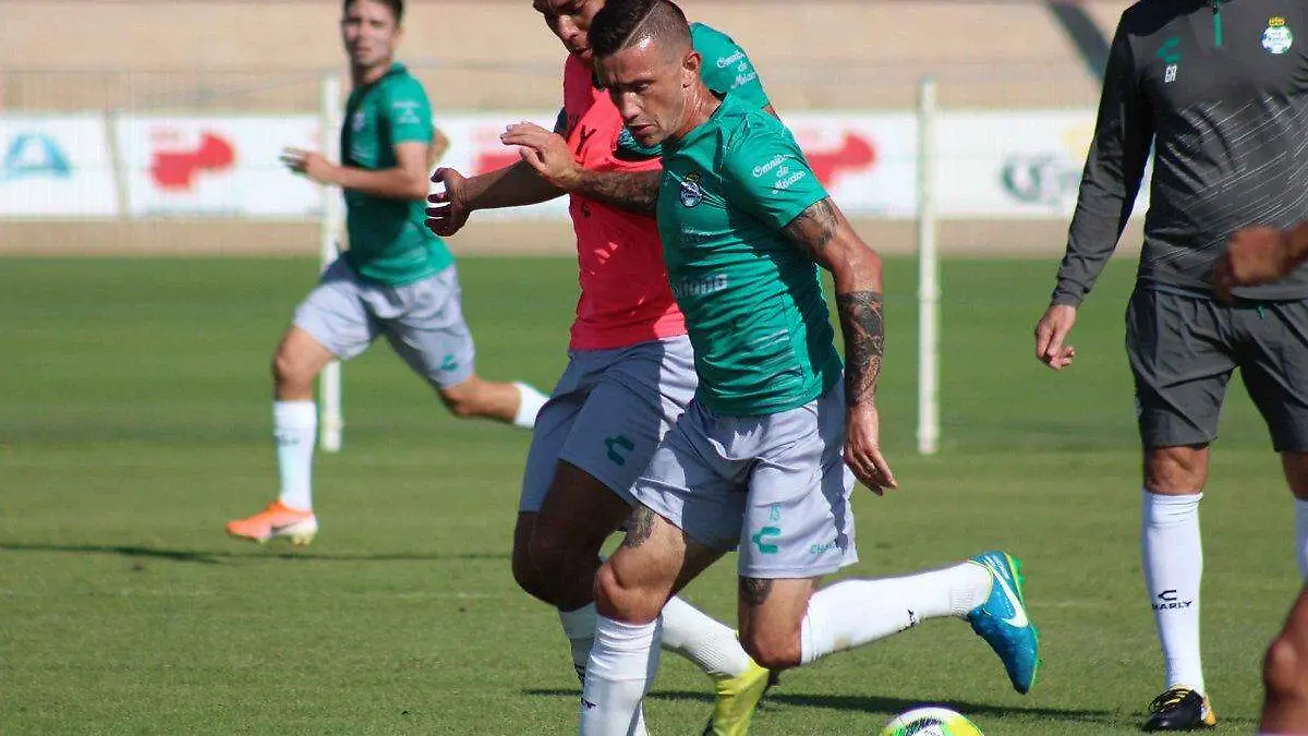 23 Finalizaron 10 días de intensa pretemporada en Santos2