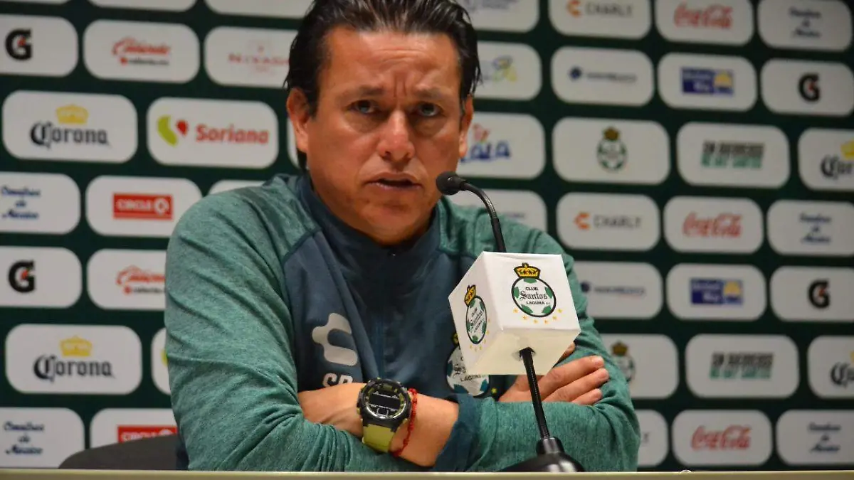 021 chava reyes