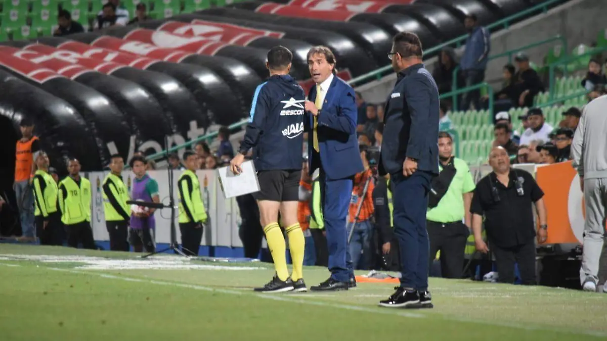 49 sergio SANTOS VS MONTERREY