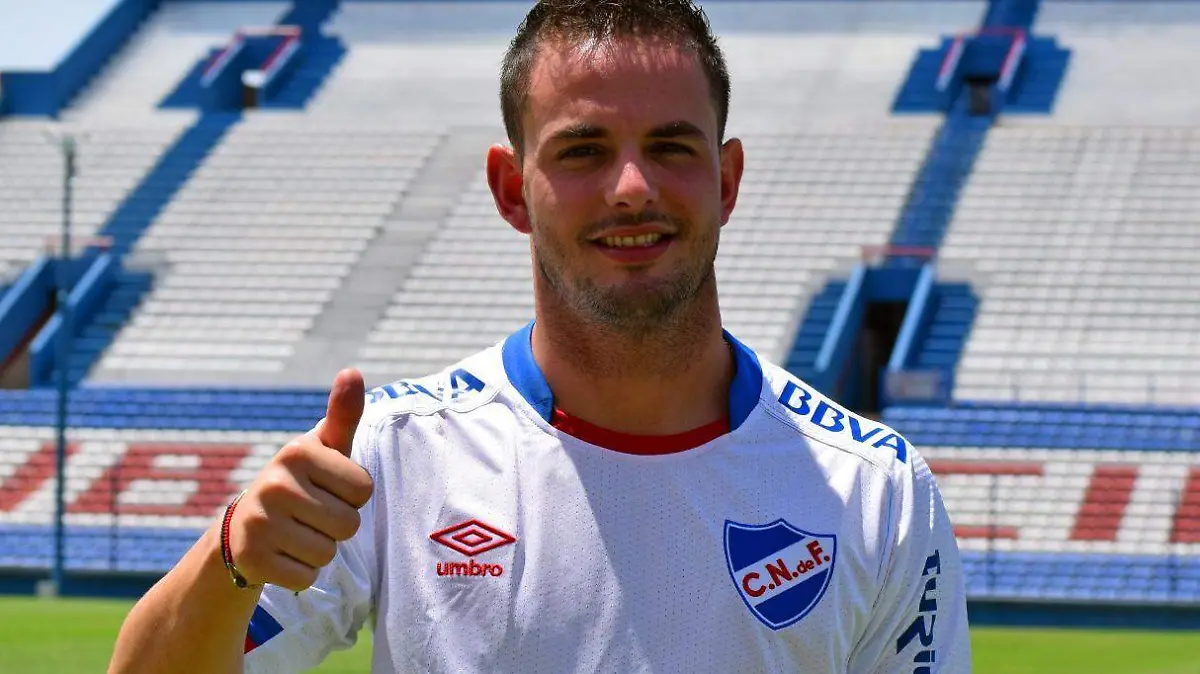 02 Santos ya tendría delantero