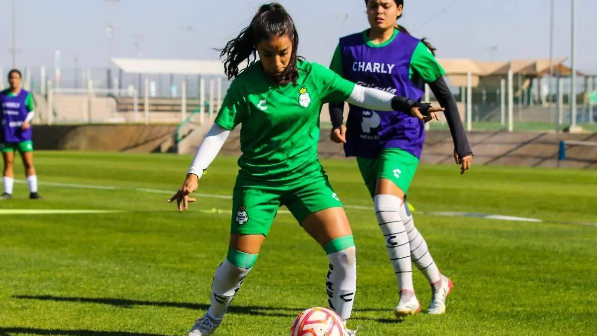 santos-femenil