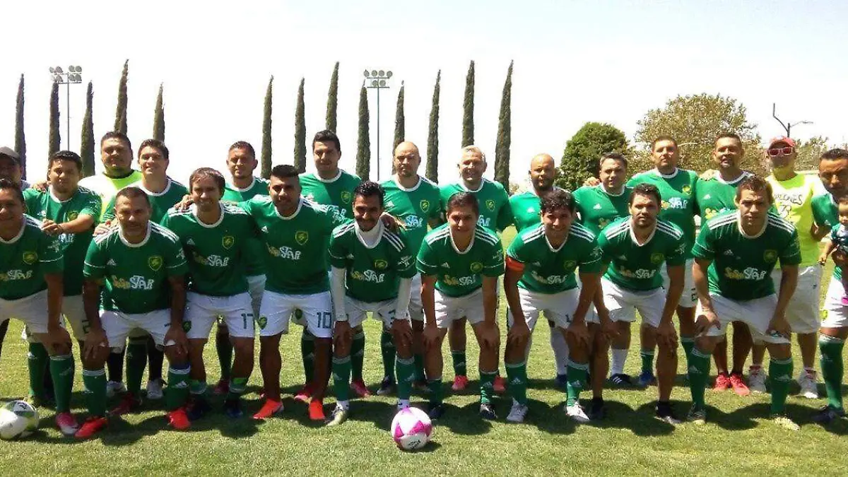 13 D. Amezcua goleó 5-1 al FC Belgas