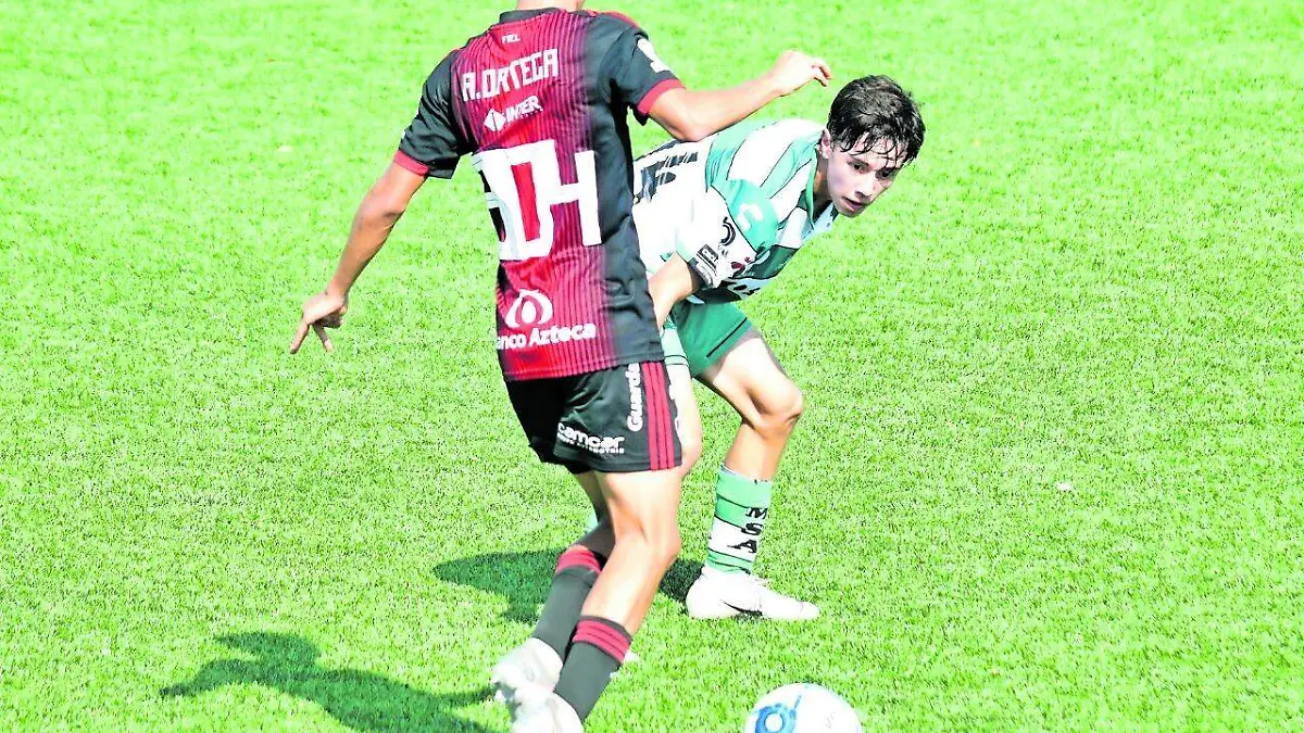 16 Guerreritos no pueden con el líder Atlas