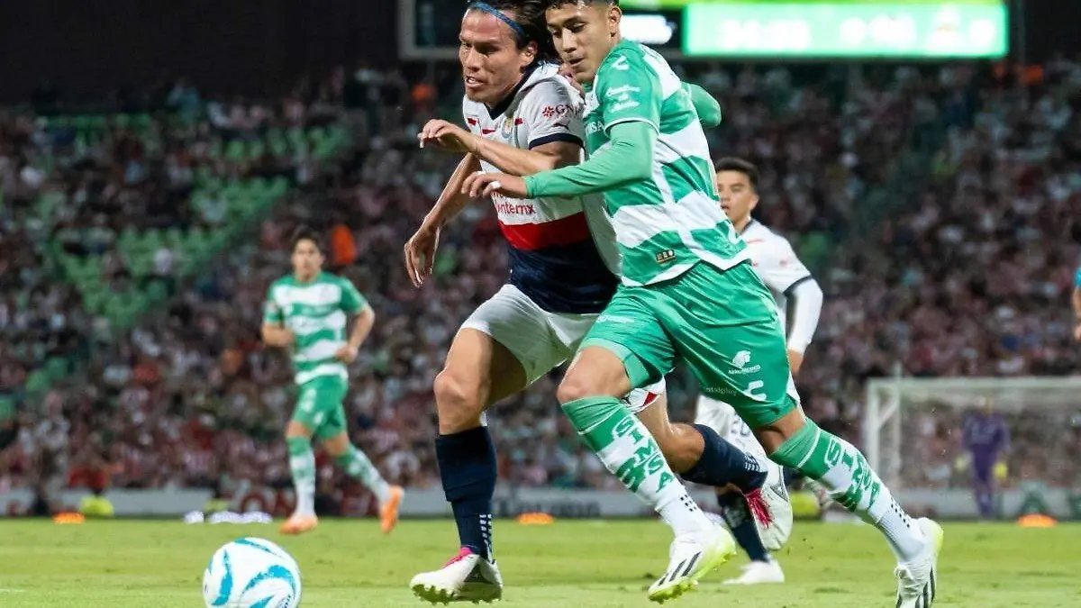 Santos-Laguna (4)