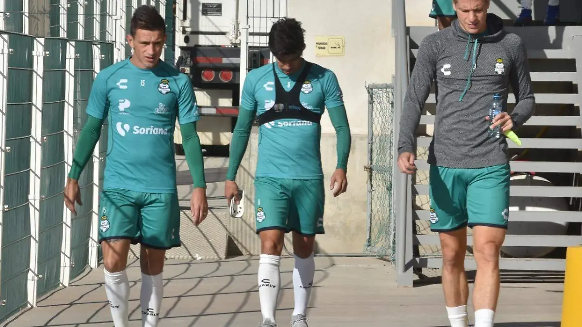 j09 Santos 1