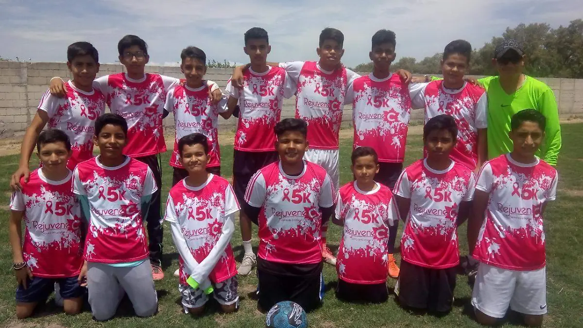 14 Equipo Jaguares destaca en Liga Municipal de Futbol de GP
