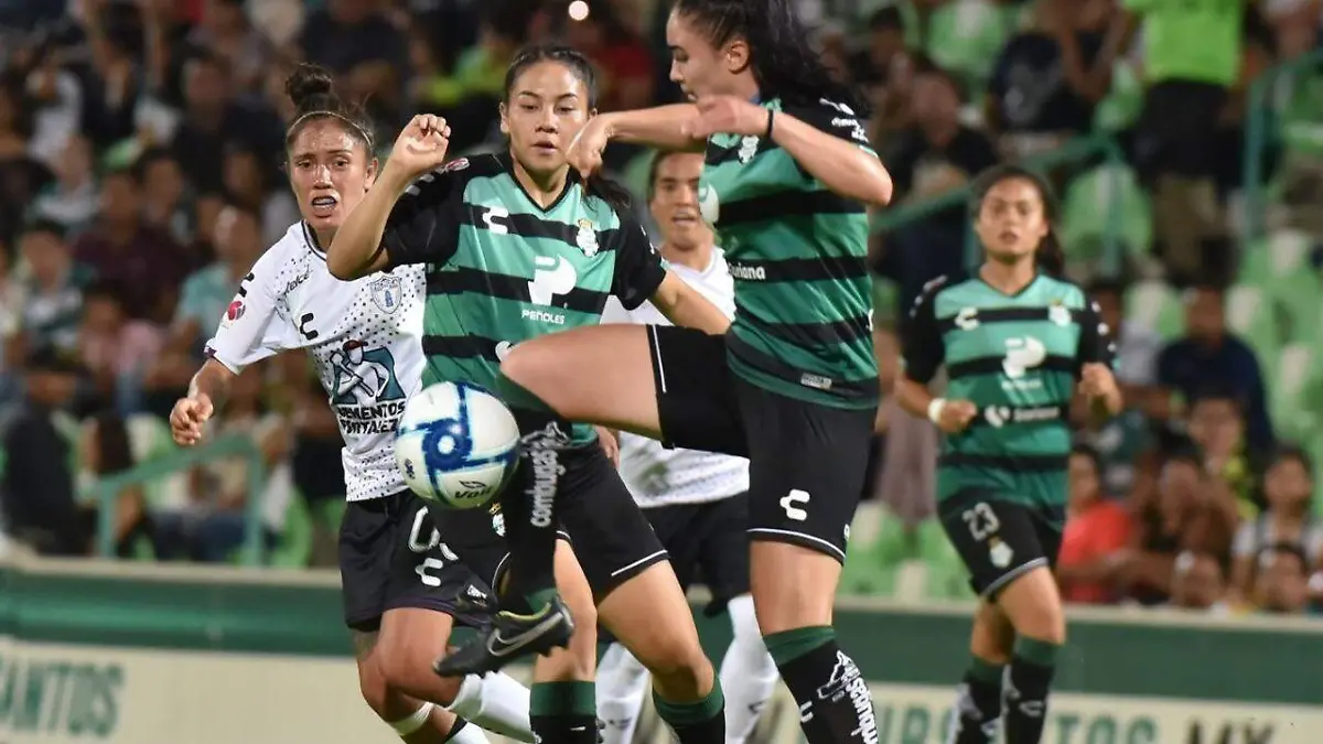 16 Ahora frente al subcampeón