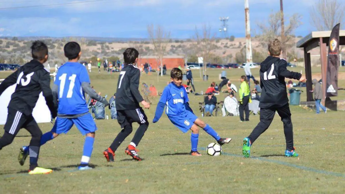 05 Convocan a nueva temporada de la Liga Estudiantil de La Laguna1
