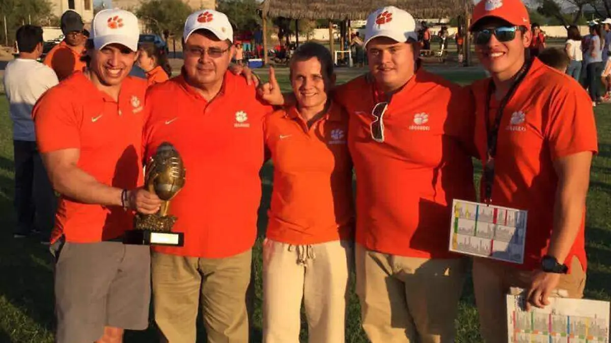 04 Jaguares dominan la AFAIL1