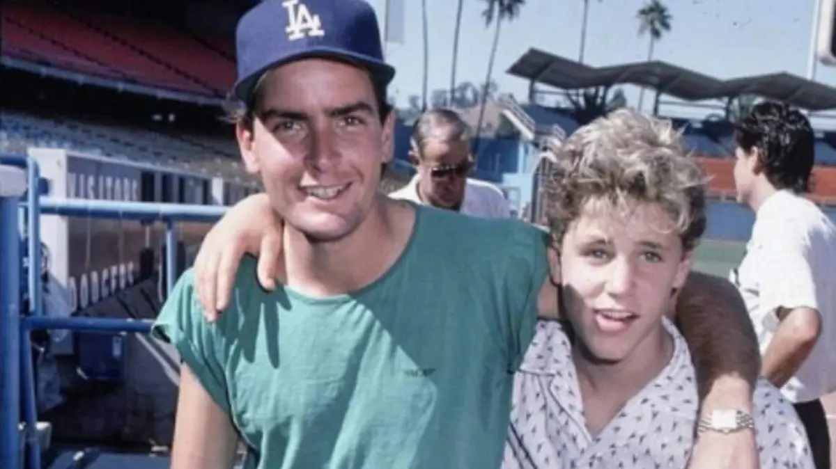 18 WEB Charlie Sheen es acusado de violación